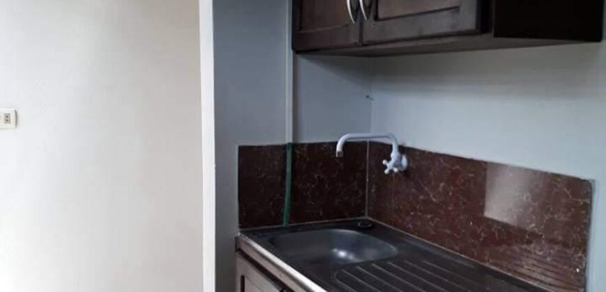 En venta vivienda en Ñemby con departamentos en alquiler !!!!!!!!